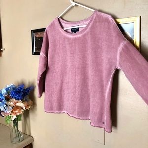 American Eagle🦅 Pink Distressed Sweater🌸